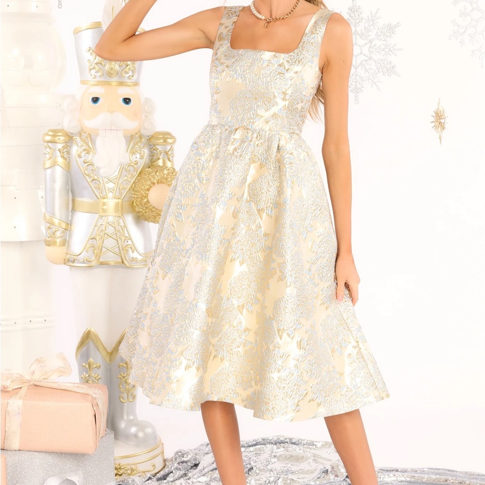 Red Dress Boutique | Whispers in the Wind Gold Floral Dress | Large